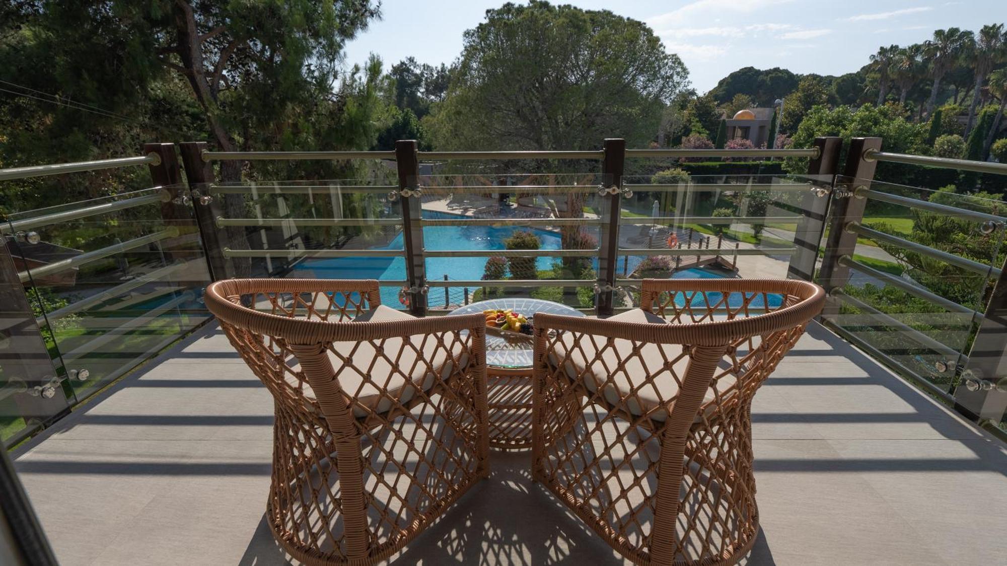 Family Suite Pool Access
