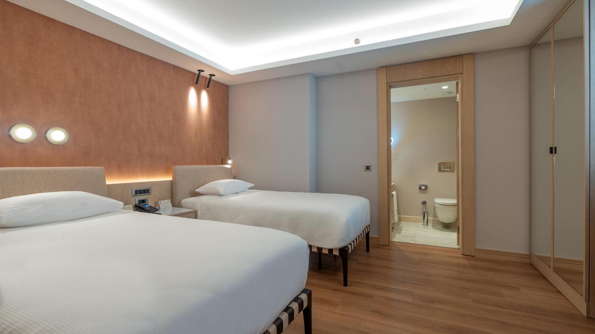 Family Suite Pool Access